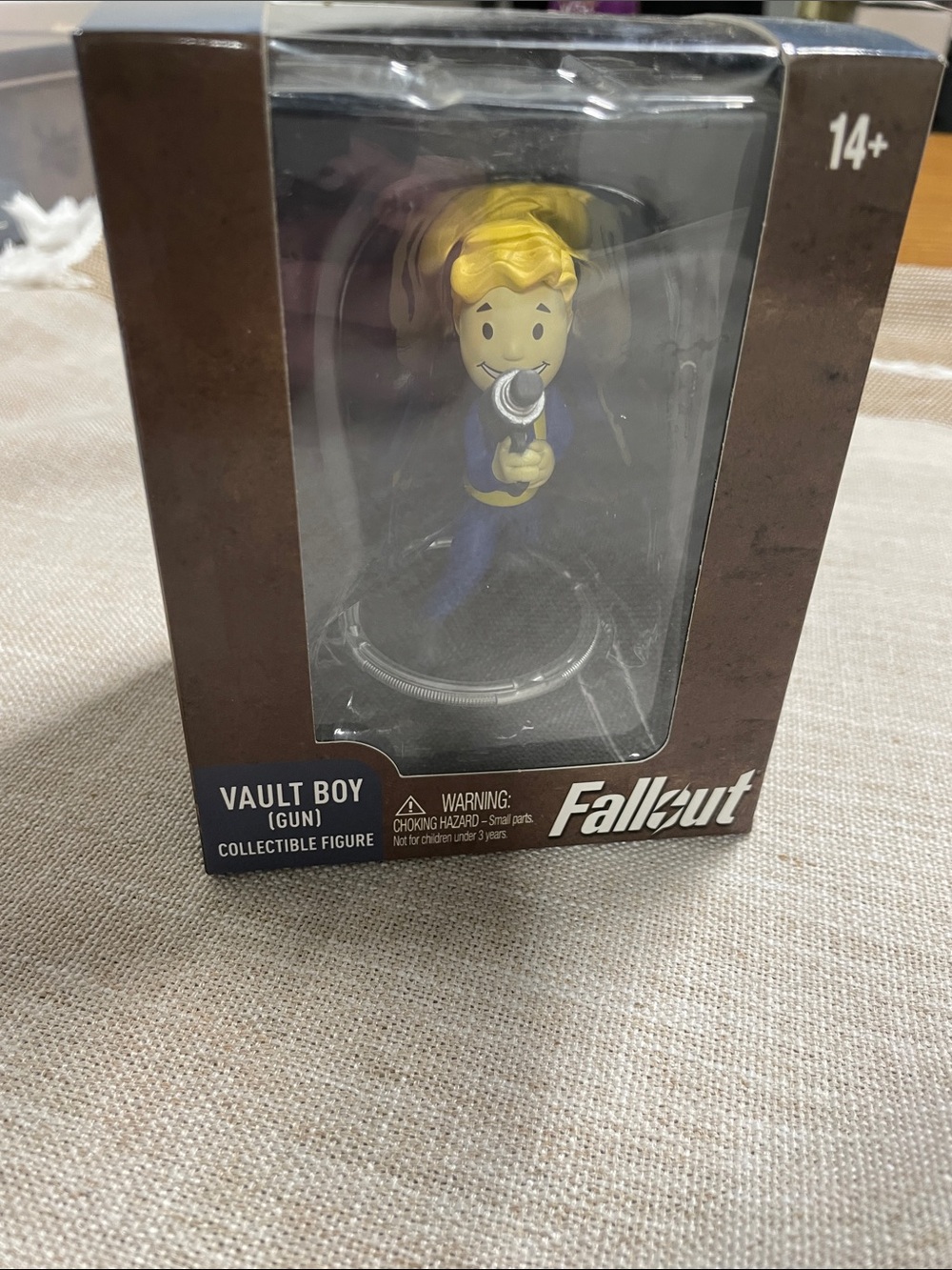 Funko Vault Boy (Gun) Collectible Figure - Blue & Yellow